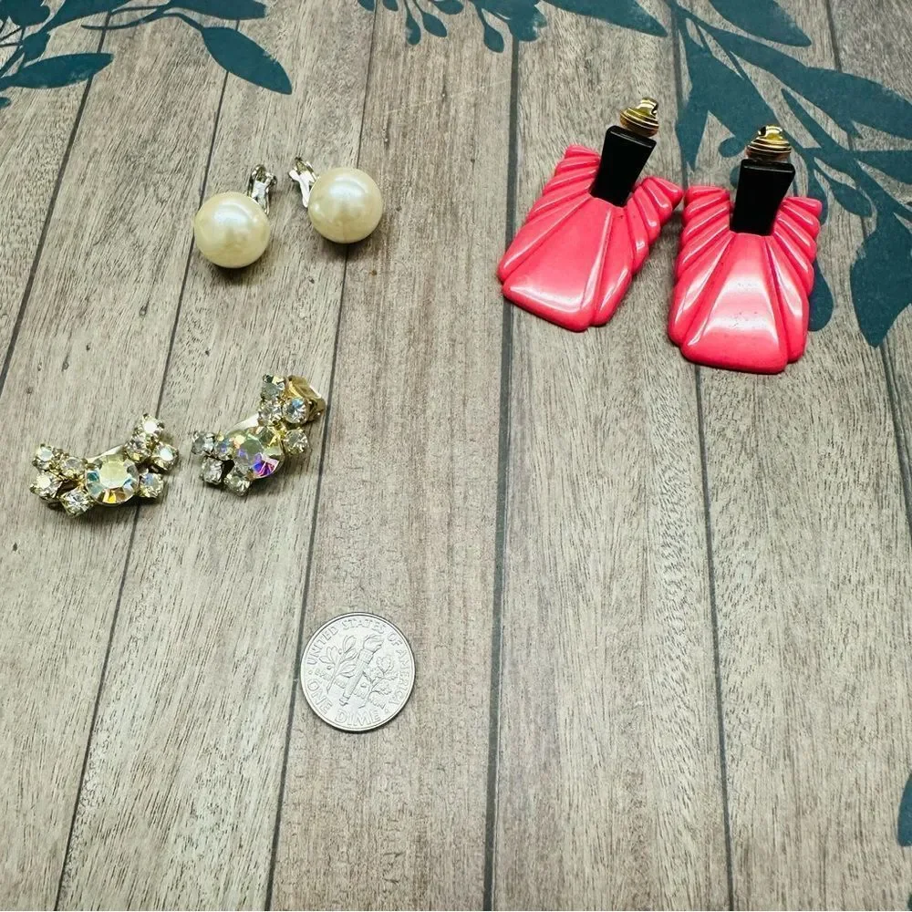 Vintage Clip Earring Bundle Lot‎ B1